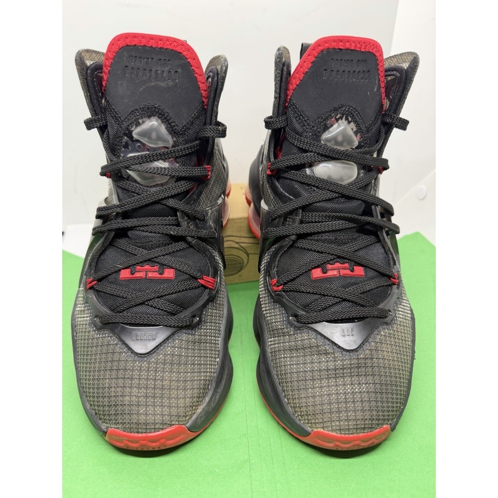 Nike LeBron 19 Bred | DD0418-011 | Size 6Y